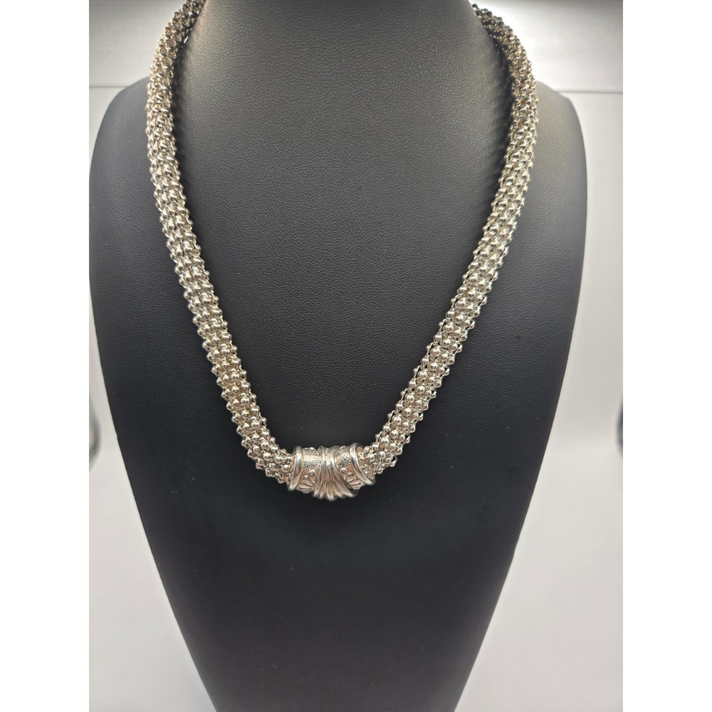 Vintage Silver Tone Popcorn Chain Necklace Magnetic Shell Pendant 16 Inch